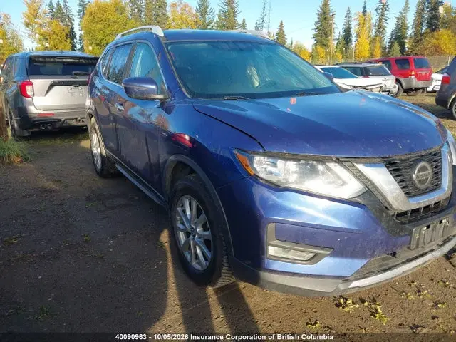 5N1AT2MV1JC747406 — 2018 Nissan Rogue, Задняя часть, фото до ремонта