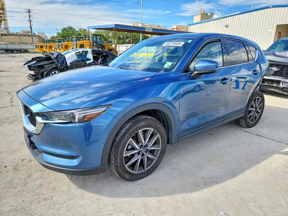 JM3KFADL1H0111886 — 2017 Mazda CX-5, Задняя часть, фото до ремонта