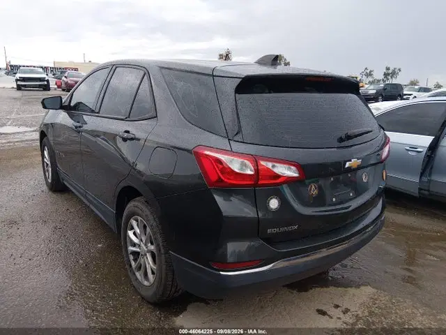 2018 Chevrolet EQUINOX LS VIN 2GNAXHEV7J6127606 фото 3