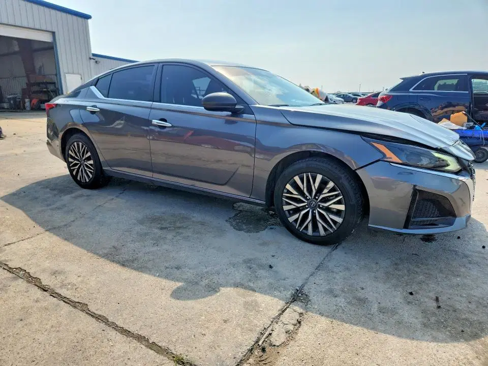 2025 NISSAN ALTIMA VIN 1N4BL4DV6SN314096 фото 4