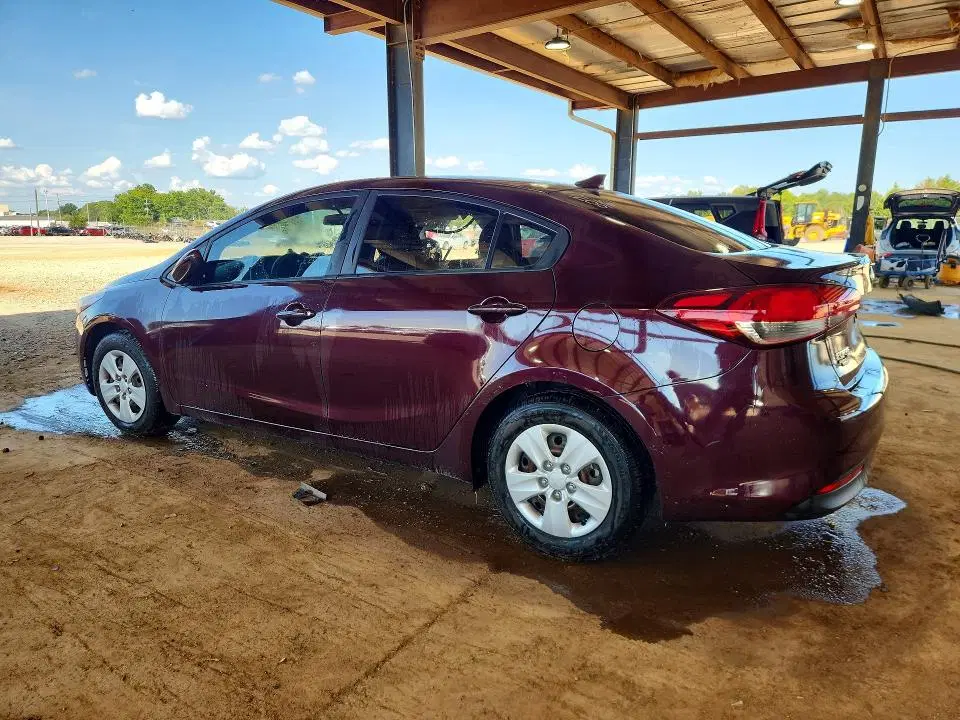 2017 KIA FORTE VIN 3KPFK4A72HE131618 фото 2