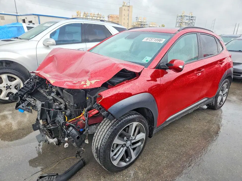 KM8K33A5XMU666370 — 2021 Hyundai Kona, передняя часть, фото до ремонта