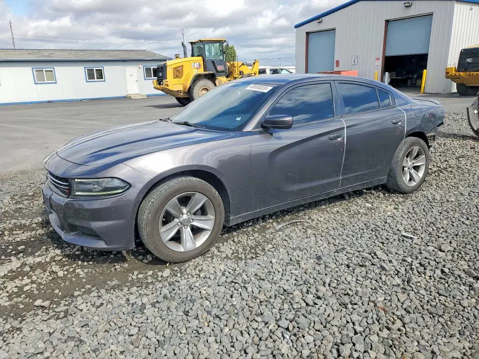 2C3CDXBG7GH215874 — 2016 Dodge Charger, Передняя часть, фото до ремонта