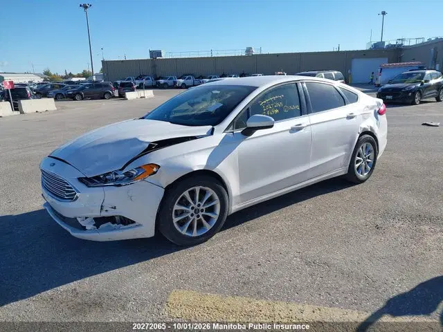 2017 Ford FUSION SE VIN 3FA6P0H73HR106242 фото 2