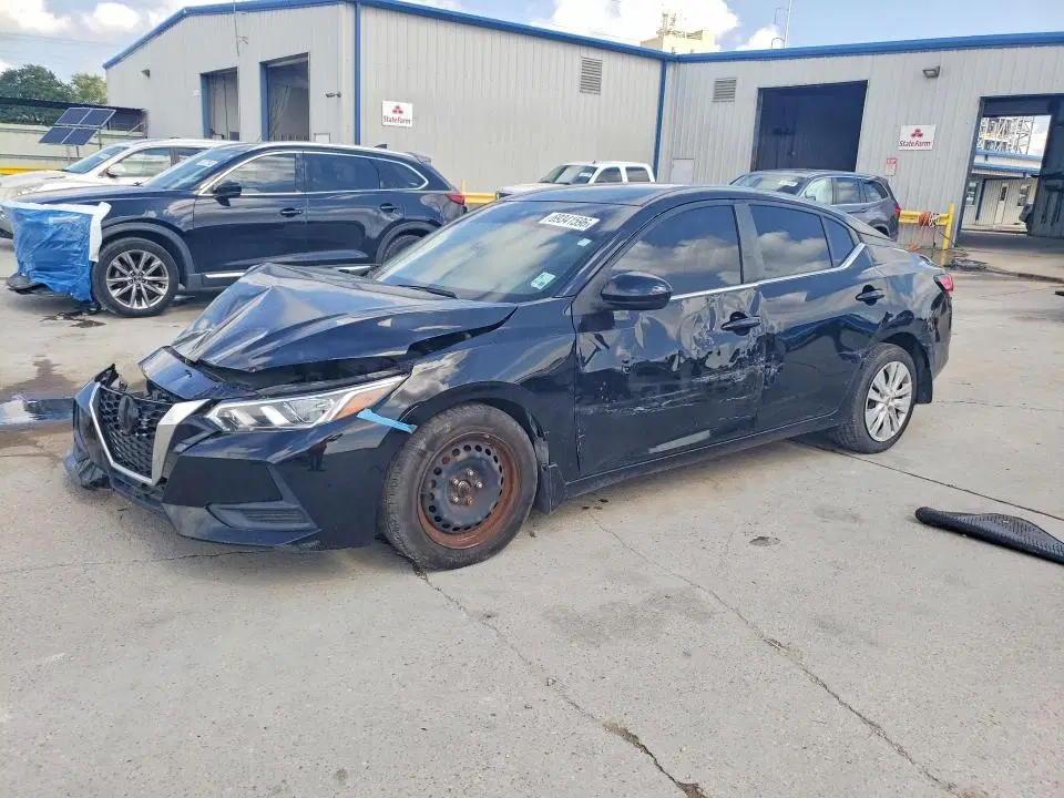 3N1AB8BV7MY328004 — 2021 Nissan Sentra, Передняя часть, фото до ремонта