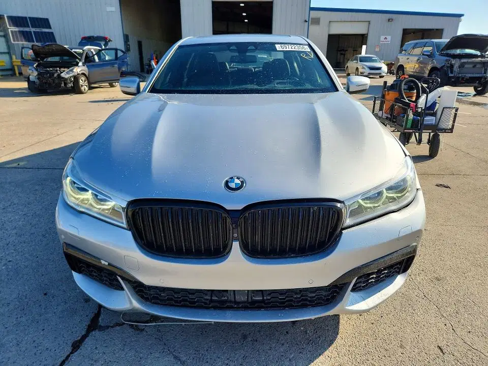 2018 BMW 750 VIN WBA7F0C5XJGM23100 фото 4