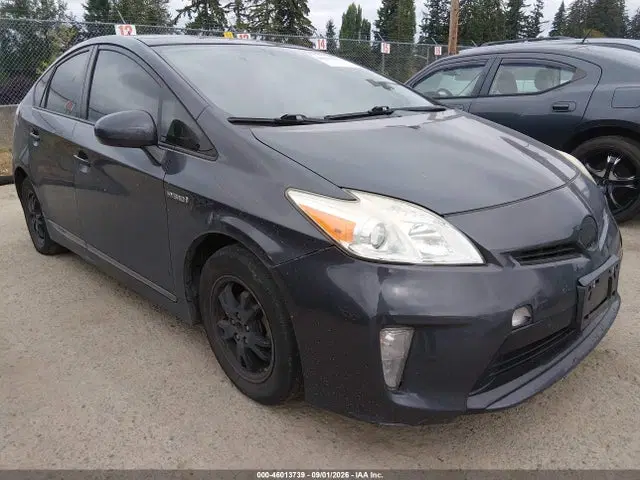 JTDKN3DU1E1798373 — 2014 Toyota Prius Three, Задняя часть слева (Left Rear), фото до ремонта