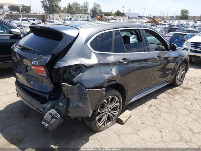 2017 BMW X1 Xdrive28i VIN WBXHT3Z33H4A58400 фото 4