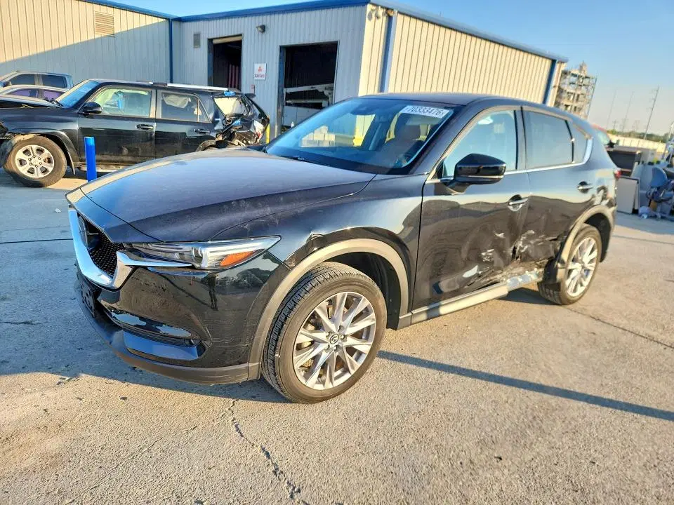 JM3KFADM3L1837115 — 2020 Mazda CX-5, Боковая часть, фото до ремонта