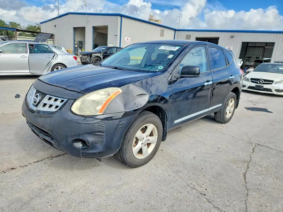 JN8AS5MT2DW539467 — 2013 Nissan Rogue, Передняя часть, фото до ремонта