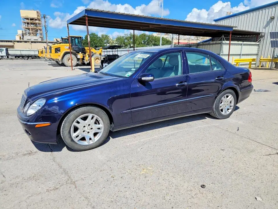 WDBUF26J06A962893 — 2006 Mercedes-Benz E, мелкие вмятины и царапины, фото до ремонта