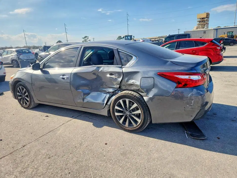 2017 NISSAN ALTIMA VIN 1N4AL3AP0HC223079 фото 4