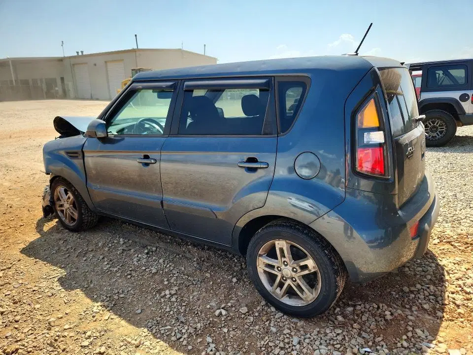 2011 KIA SOUL VIN KNDJT2A22B7331731 фото 2