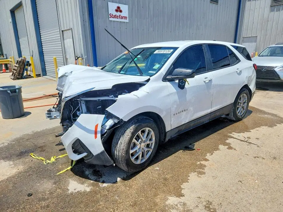 3GNAXHEG8RL185989 — 2024 Chevrolet Equinox, Передняя часть, фото до ремонта