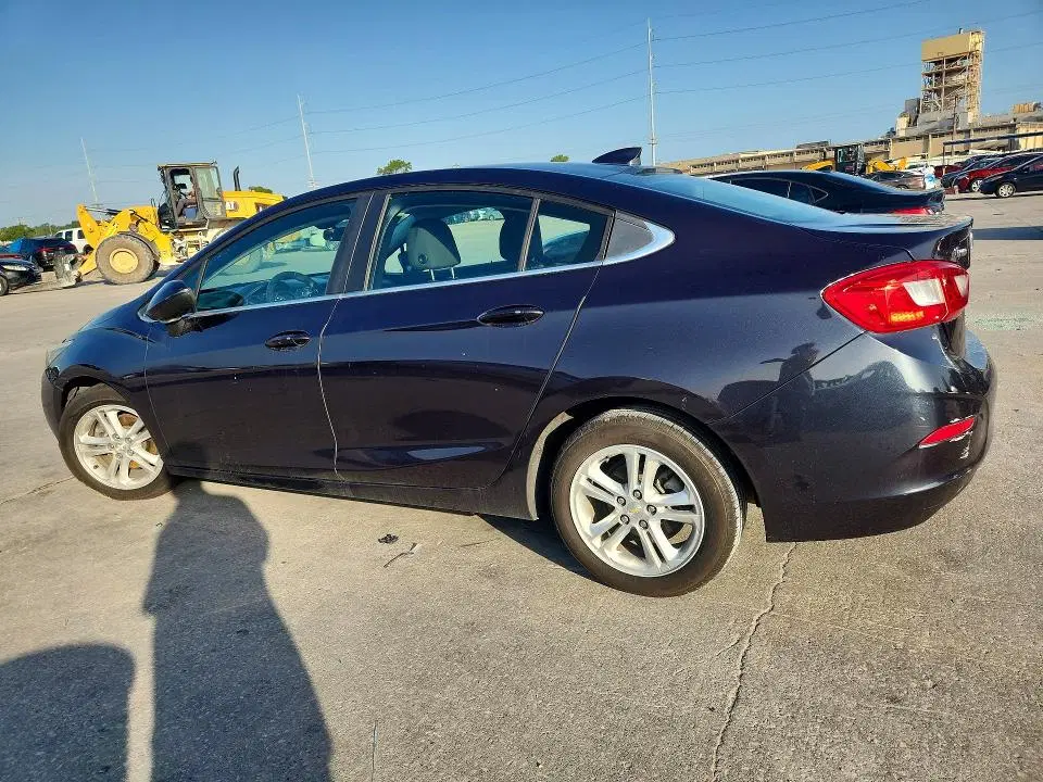 2016 CHEVROLET CRUZE VIN 1G1BE5SM7G7310700 фото 2