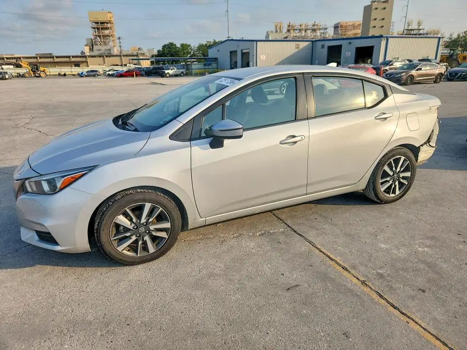 3N1CN8EV7ML845344 — 2021 Nissan Versa, Задняя часть, фото до ремонта