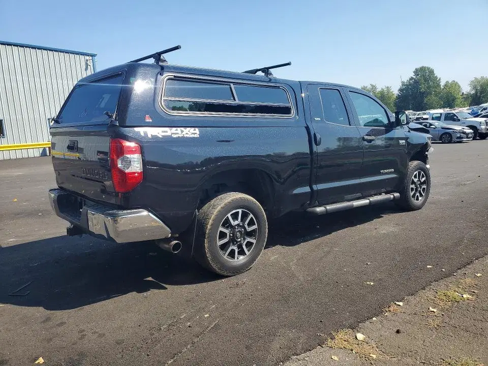2017 Toyota Tundra VIN 5TFUY5F1XHX592145 фото 3