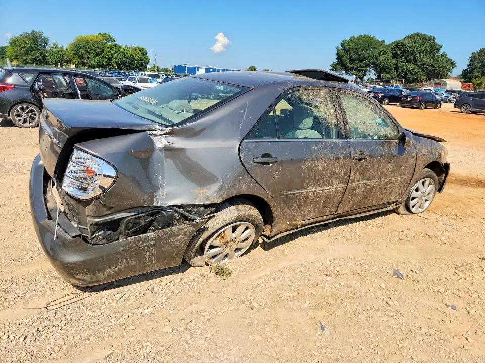 2004 TOYOTA CAMRY VIN 4T1BE32K54U823236 фото 3