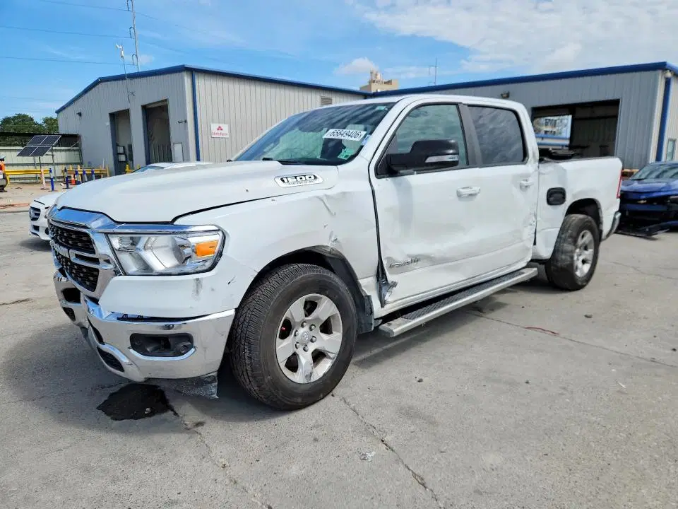 1C6RREFT5NN276221 — 2022 RAM 1500, Боковая часть, фото до ремонта