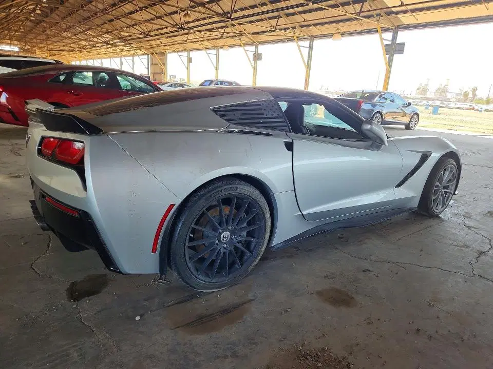 2016 Chevrolet Corvette VIN 1G1YA2D7XG5107999 фото 3
