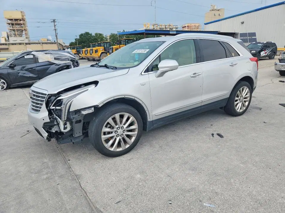 1GYKNFRS6HZ208595 — 2017 Cadillac XT5, Передняя часть, фото до ремонта