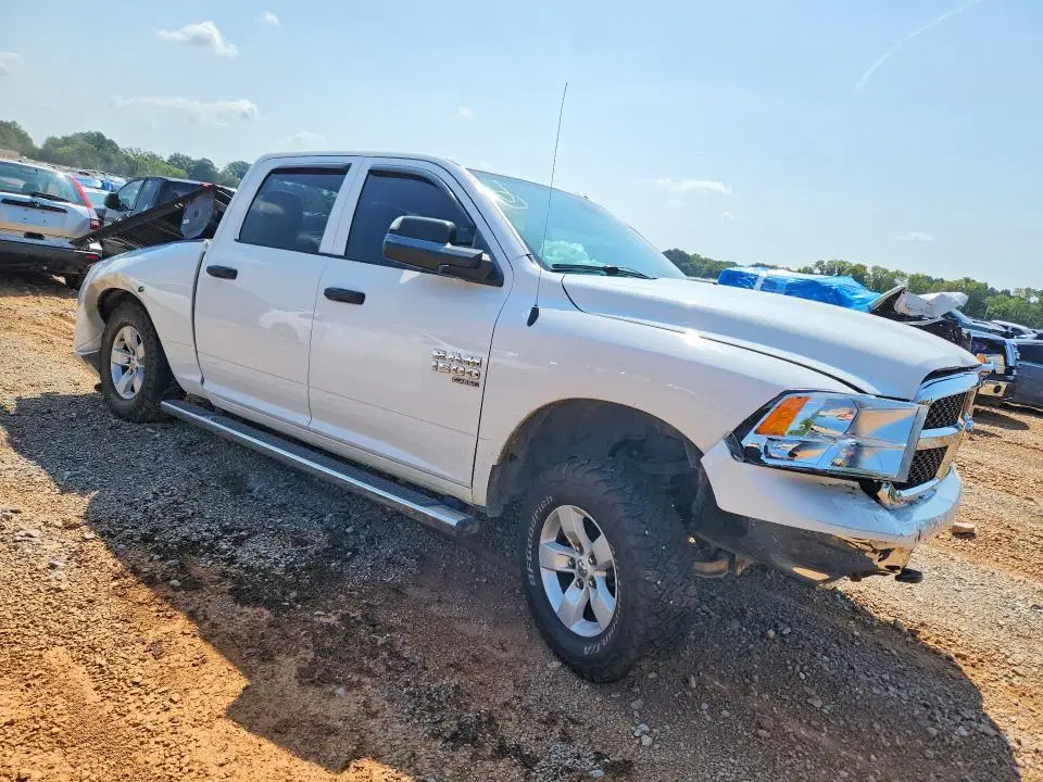 2022 RAM 1500 CLASSIC VIN 3C6RR7KG7NG188400 фото 4