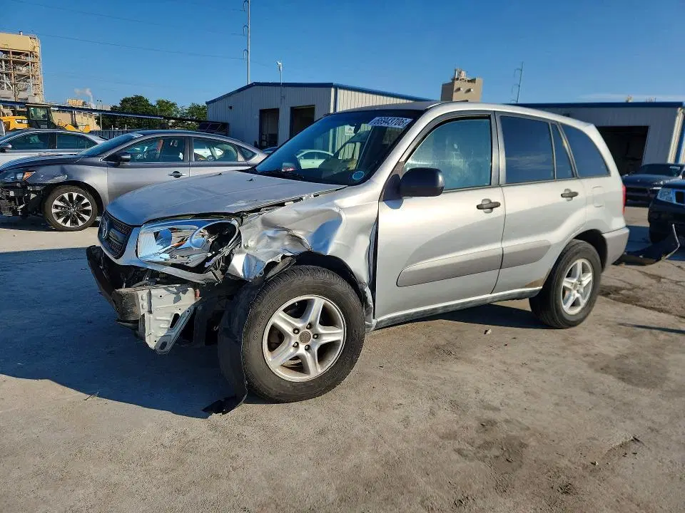 JTEGD20V150062388 — 2005 Toyota RAV4, Передняя часть, фото до ремонта