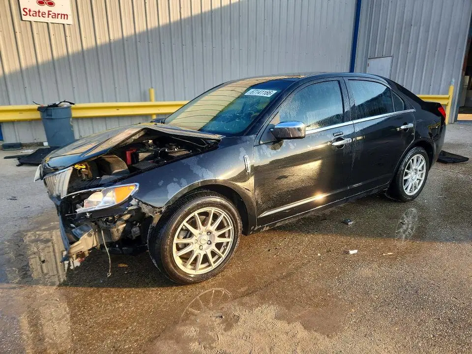 3LNHL2GC3CR826864 — 2012 Lincoln MKZ, Передняя часть, фото до ремонта