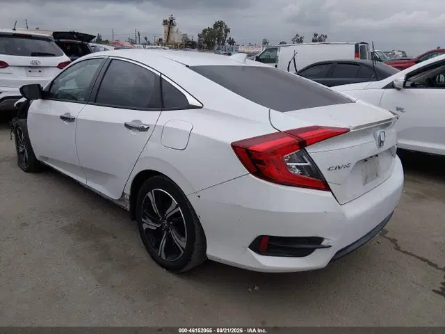 2017 Honda Civic Touring VIN 19XFC1F90HE210713 фото 3
