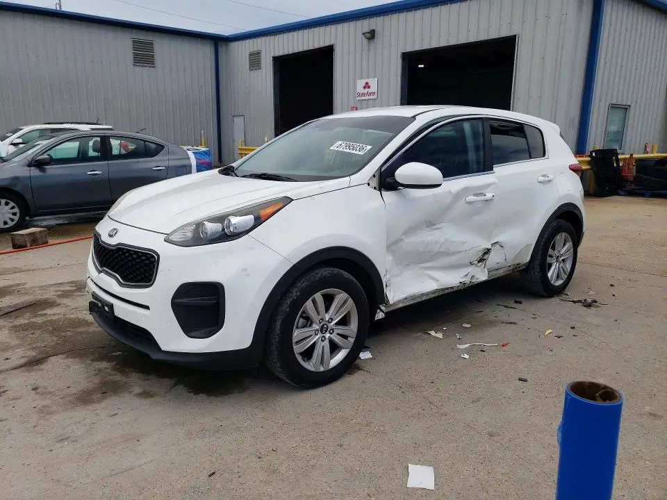 KNDPM3AC1K7591690 — 2019 Kia Sportage, Боковая часть, фото до ремонта