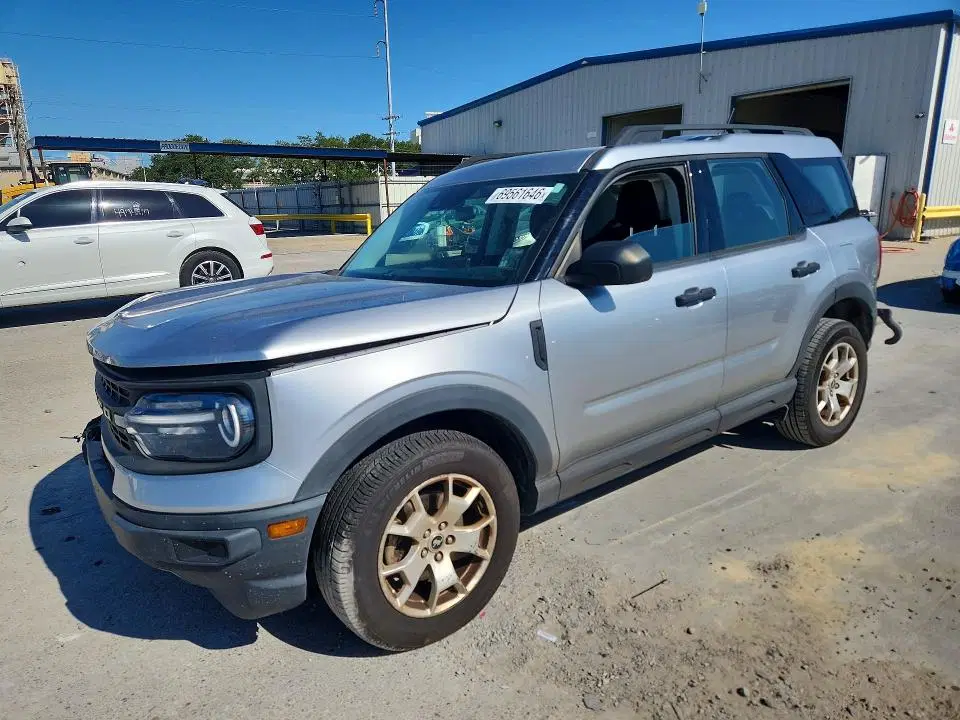 3FMCR9A6XNRD24330 — 2022 Ford Bronco Sport, Передняя часть, фото до ремонта