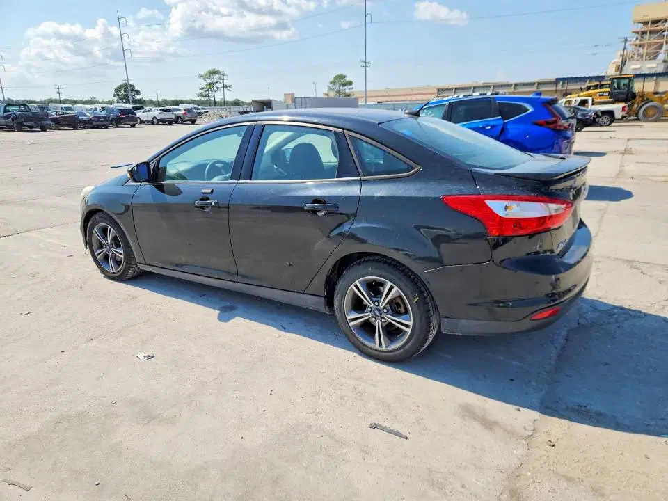 2014 FORD FOCUS VIN 1FADP3F2XEL457918 фото 2