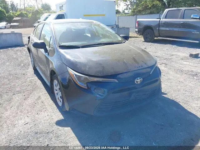 5YFB4MDE2SP286713 — 2025 Toyota Corolla LE, Left Side, фото до ремонта