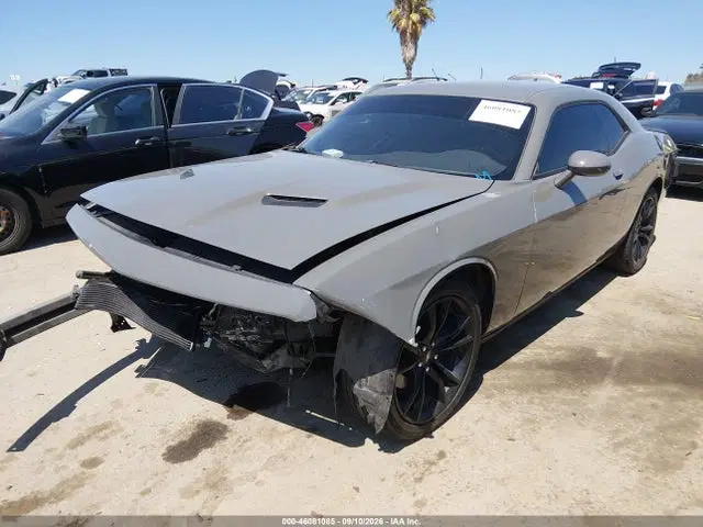 2018 Dodge Challenger Sxt Plus VIN 2C3CDZAG8JH215046 фото 2
