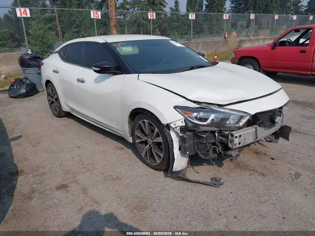1N4AA6AP1JC368094 — 2018 Nissan Maxima 3.5 SV, Повреждения со всех сторон, фото до ремонта