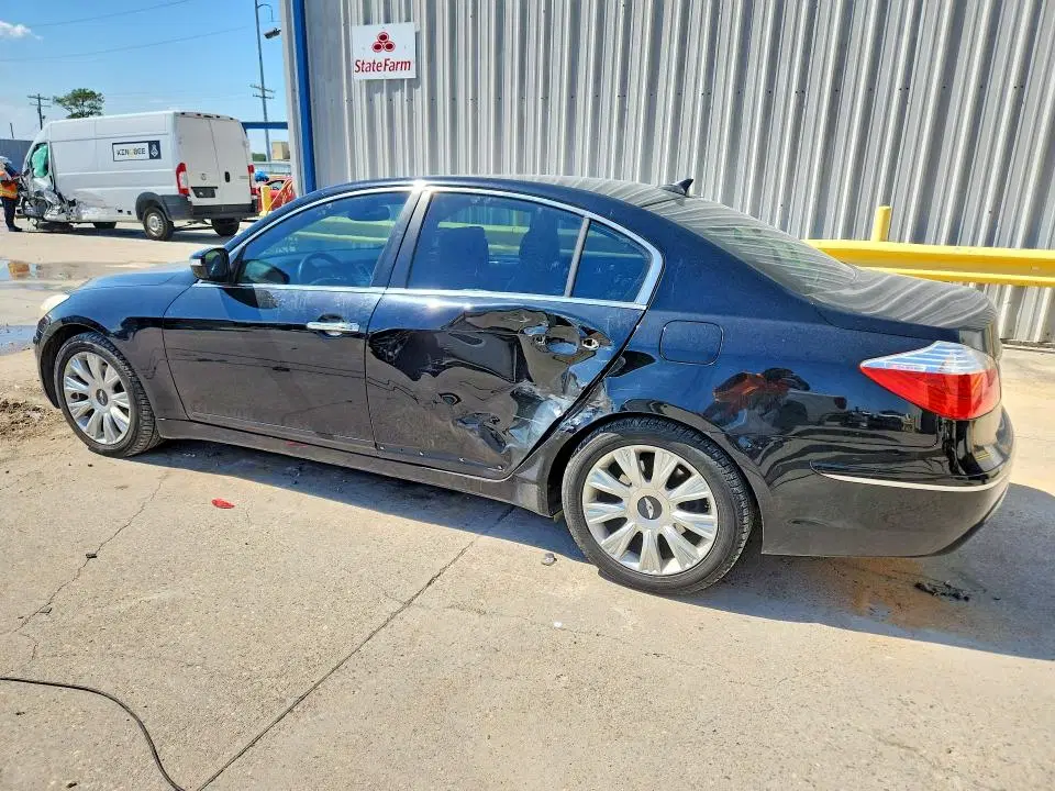 2009 HYUNDAI GENESIS VIN KMHGC46E99U017557 фото 2