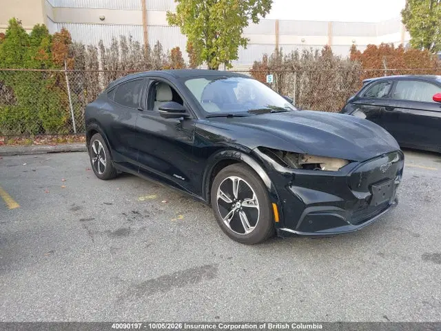 3FMTK3R48PMA80441 — 2023 Ford Mustang Mach-E Premium, Передняя часть, фото до ремонта