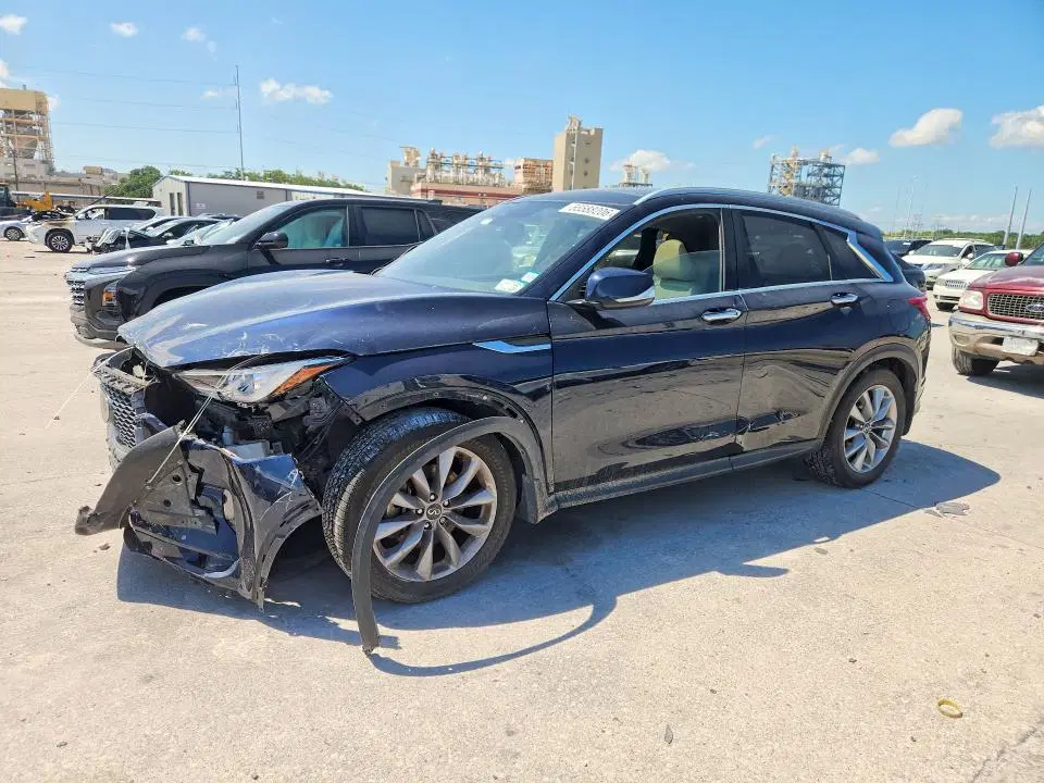 3PCAJ5BB4MF100655 — 2021 Infiniti QX50, Передняя часть, фото до ремонта