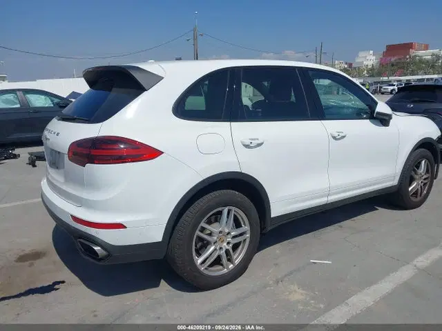2016 Porsche Cayenne VIN WP1AA2A28GKA12259 фото 4