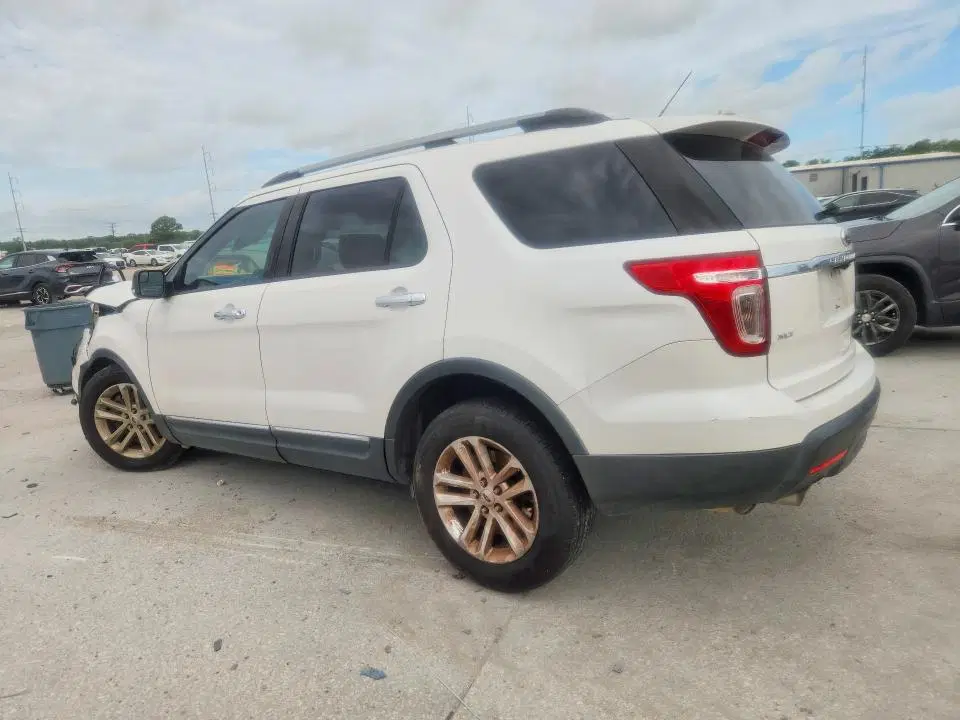 2015 FORD EXPLORER VIN 1FM5K7D87FGC45575 фото 2