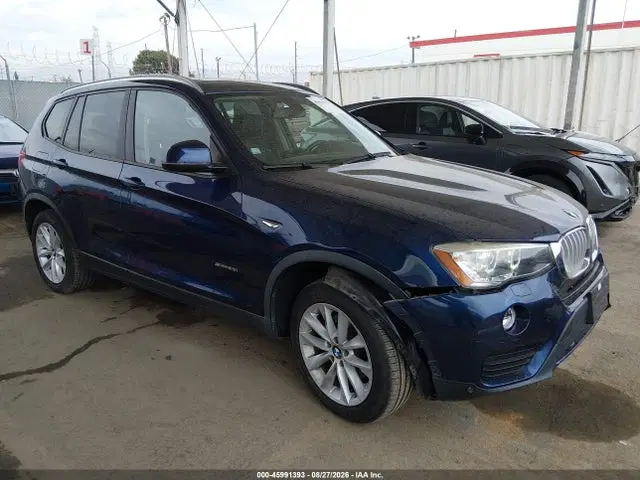 5UXWZ7C33H0V94298 — 2017 BMW X3 SDRIVE28I, Передняя часть слева (Left Front), фото до ремонта