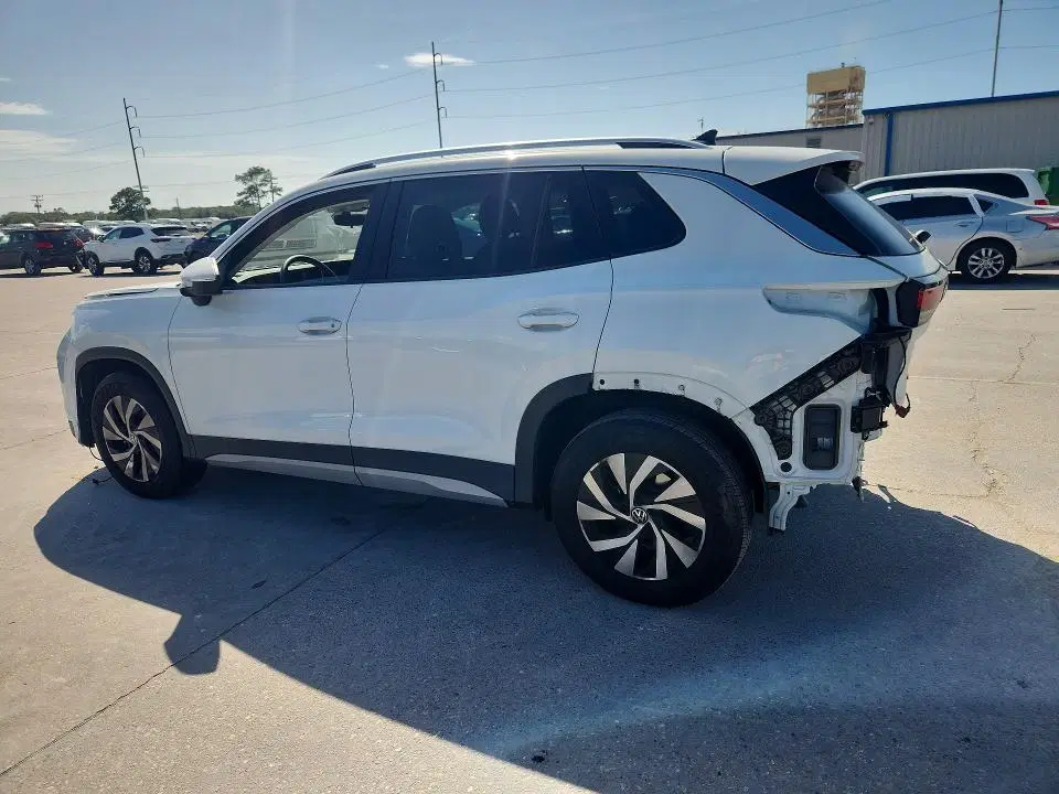 2025 VOLKSWAGEN TIGUAN VIN 3VVCR7RMXSM023336 фото 2