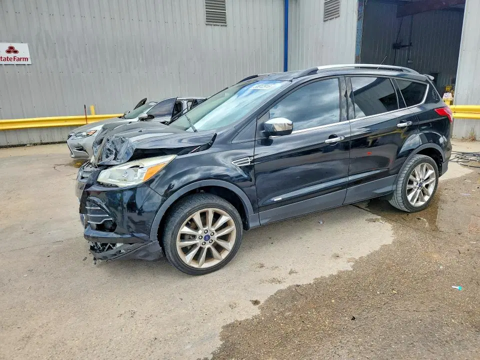 1FMCU0G95GUA91125 — 2016 Ford Escape, Передняя часть, фото до ремонта