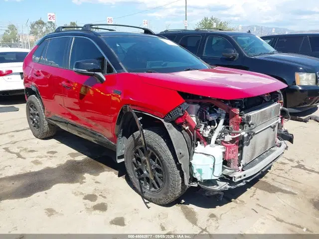 JTMFB3FV2MD012707 — 2021 Toyota RAV4 Prime XSE, Передняя часть (Front & Rear), фото до ремонта