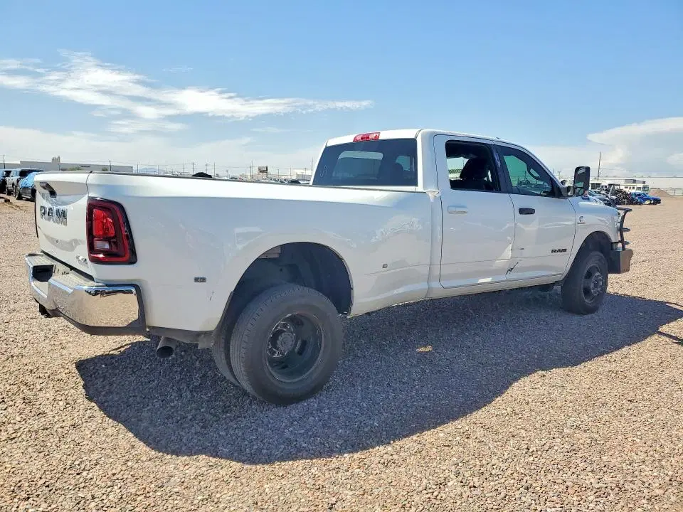 2026 RAM 3500 VIN 3C63RRGL2TG152733 фото 3