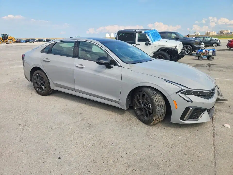 2026 KIA K5 VIN KNAG64J78T5464691 фото 4