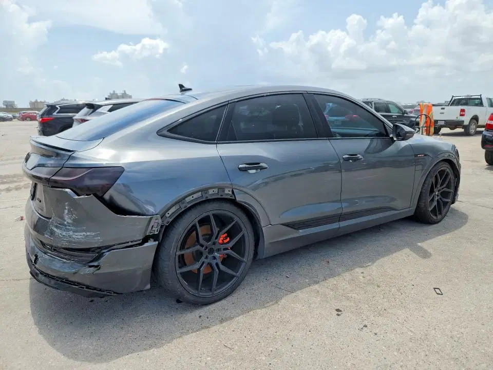 2021 AUDI E-TRON VIN WA11AAGE7MB010103 фото 4