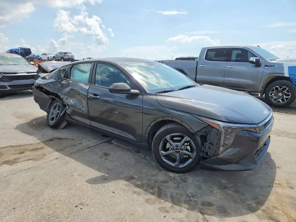 2025 KIA K4 VIN 3KPFT4DE6SE121088 фото 4