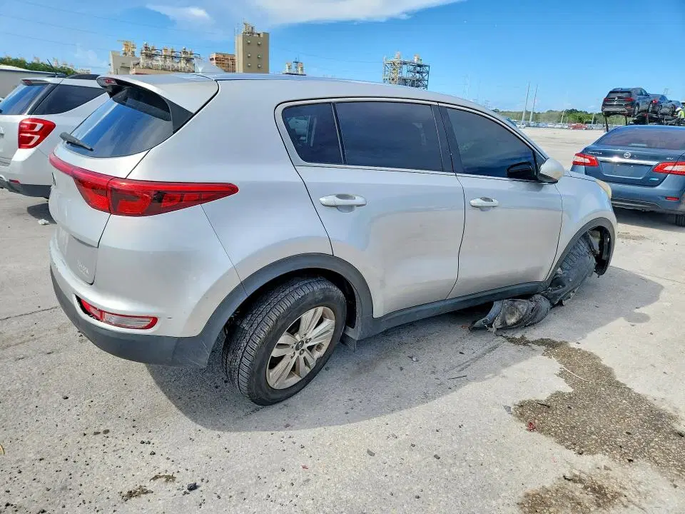 2019 KIA SPORTAGE VIN KNDPM3AC6K7527743 фото 3