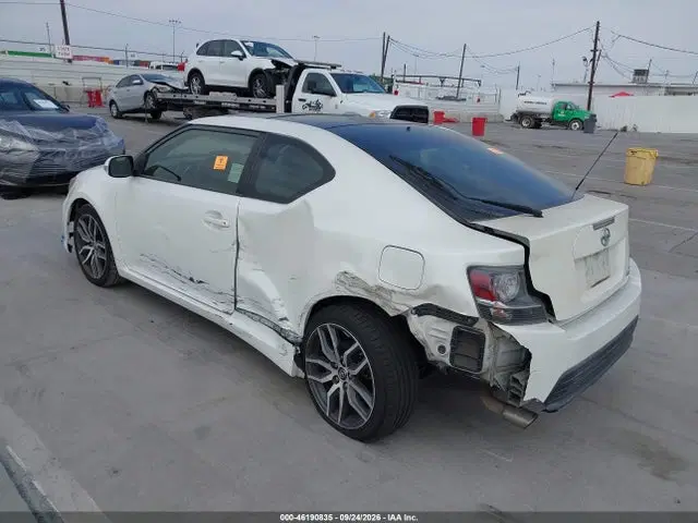 2016 Scion TC VIN JTKJF5C79GJ021239 фото 3